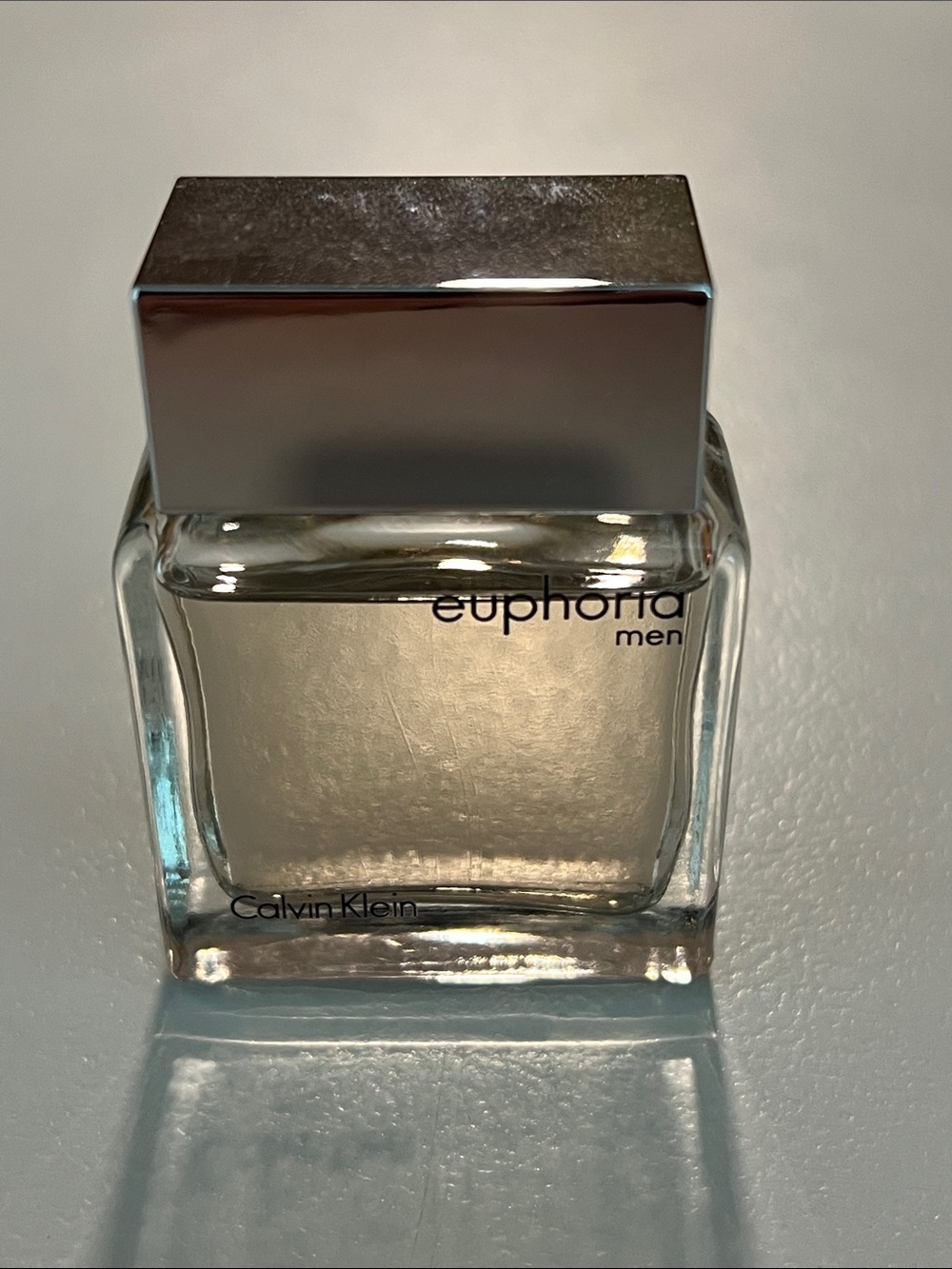 Calvin Klein Euphoria Men - Clear Glass with Silver Cap